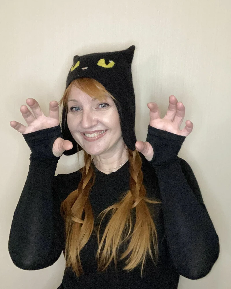 Шапка валяная Черный кот