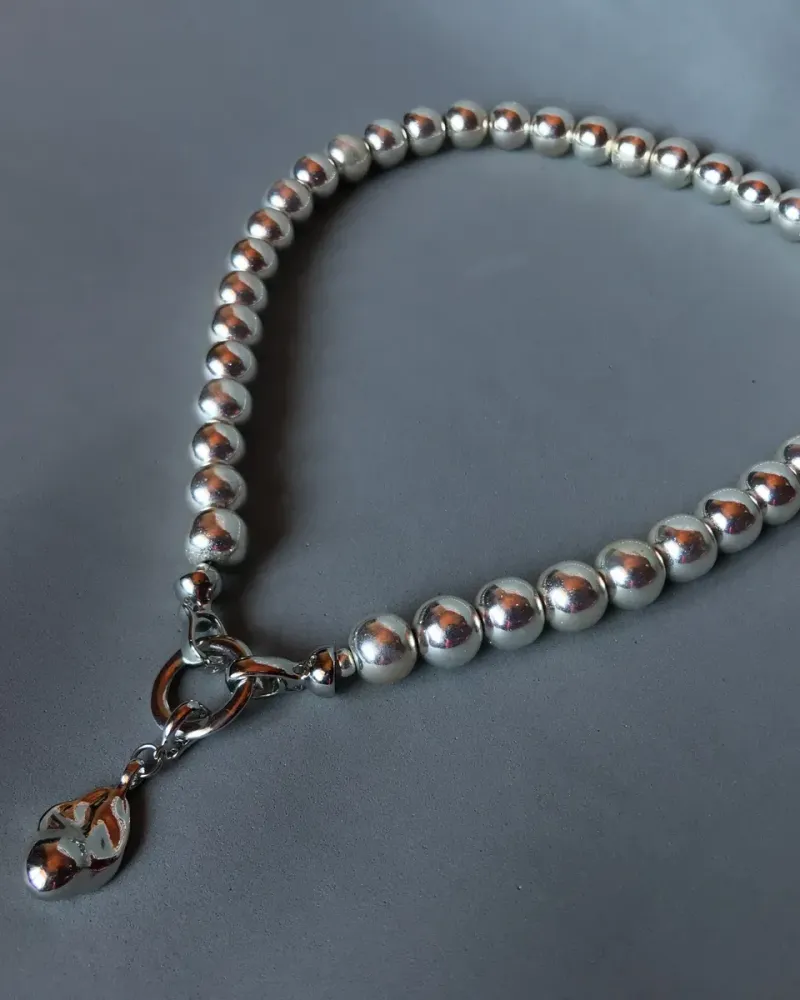 Серебряное колье