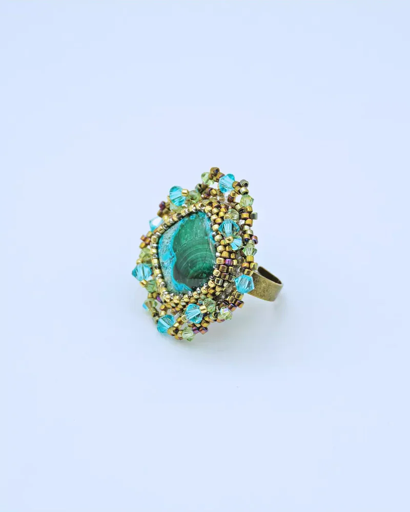 Авторское кольцо с хризоколлой и Swarovski