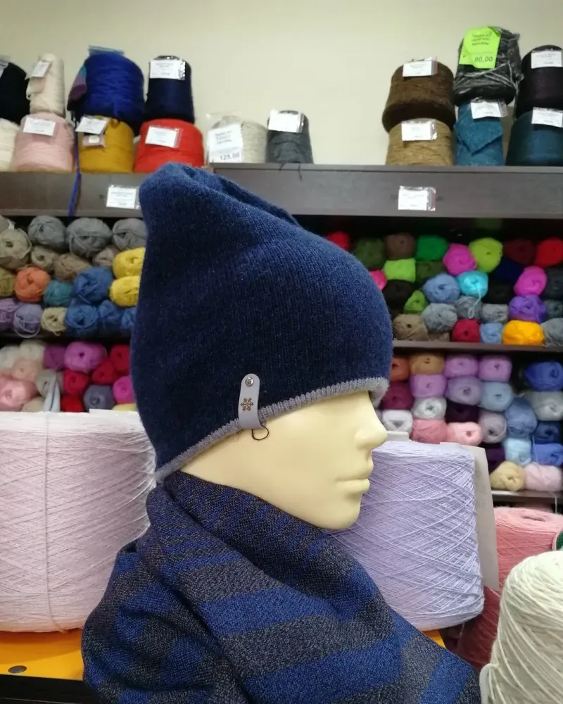 Шапка бини из мериноса — Синий
