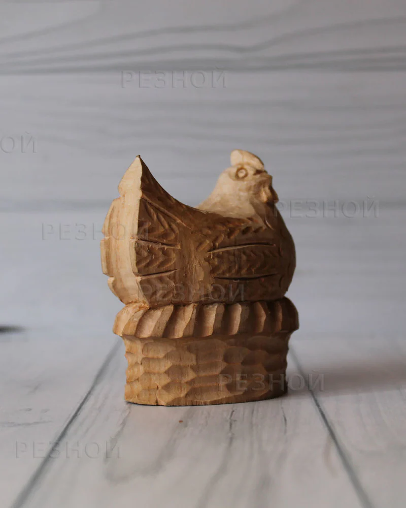 Богородская игрушка. Курочка в корзинке