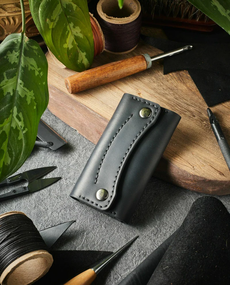 Ключница из натуральной кожи HELFORD Classic
