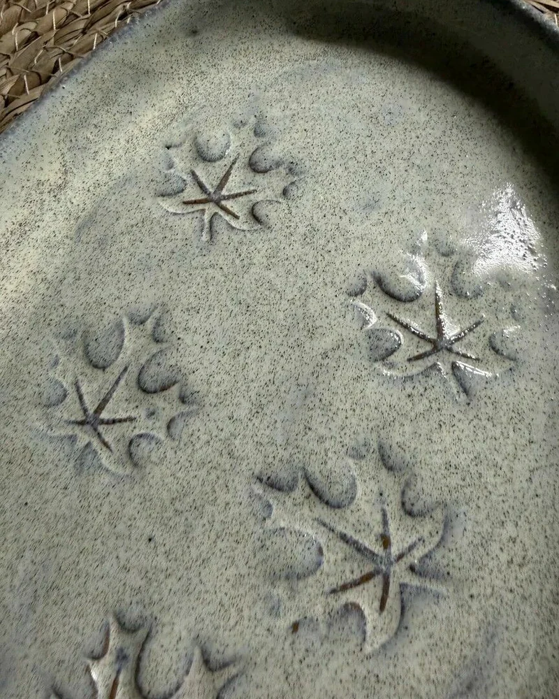 Овальный поднос «Осенний декор», бежевая глазурь, 20 × 14 см