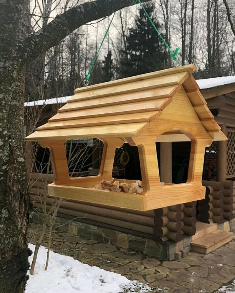Кормушка для птиц большая — Большая
