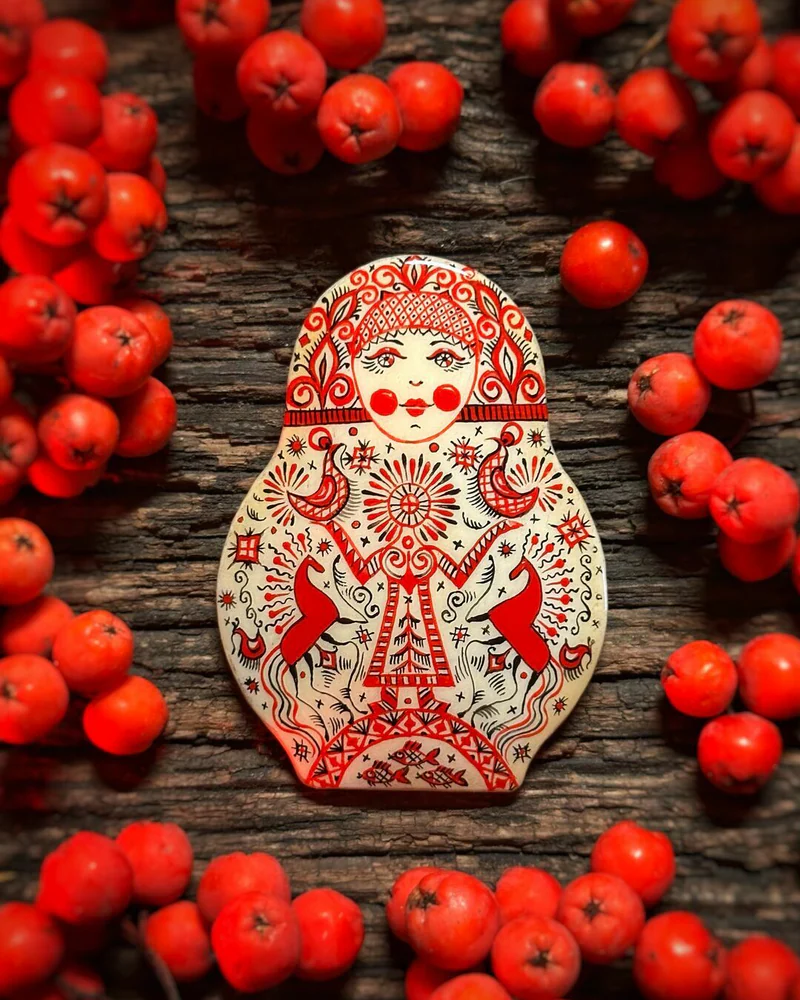 Брошка-матрешка «Богиня»