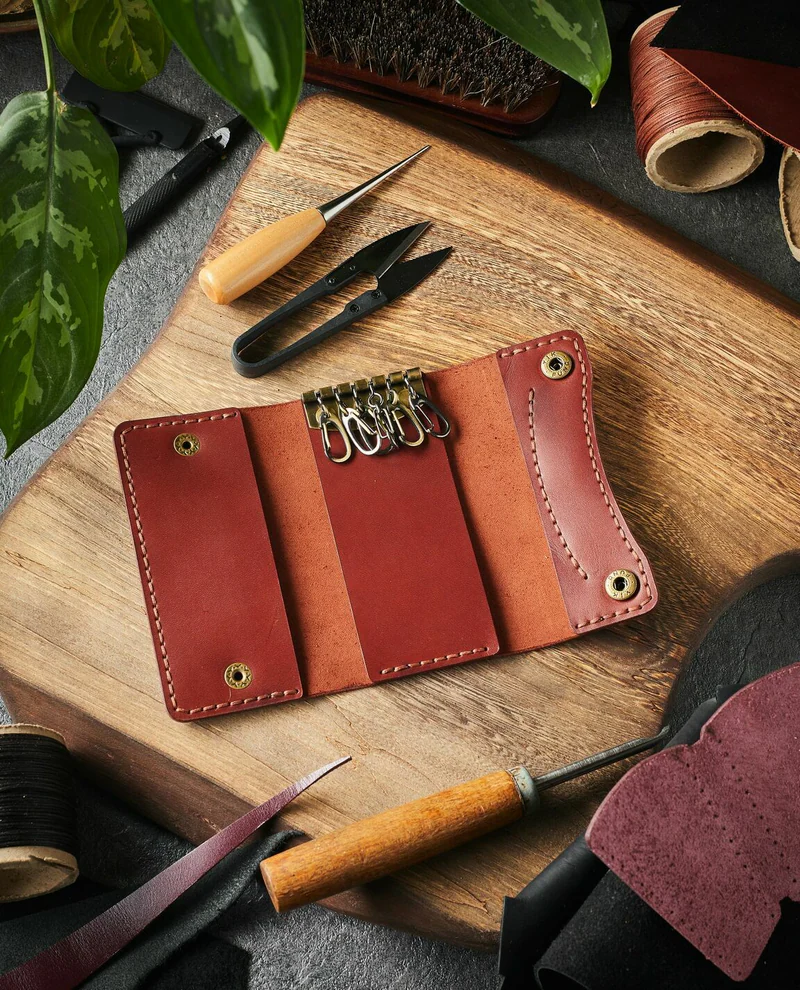 Ключница из натуральной кожи HELFORD Classic коньячный