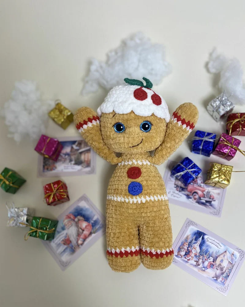 Вязаный пряничный человечек амигуруми
