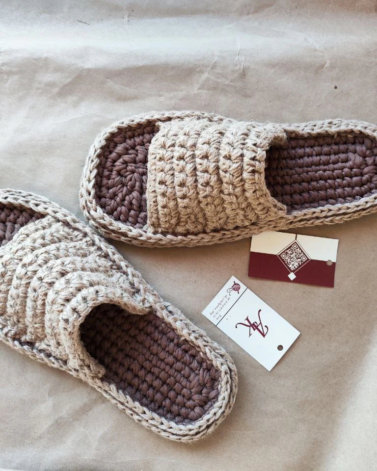 Вязаные тапки