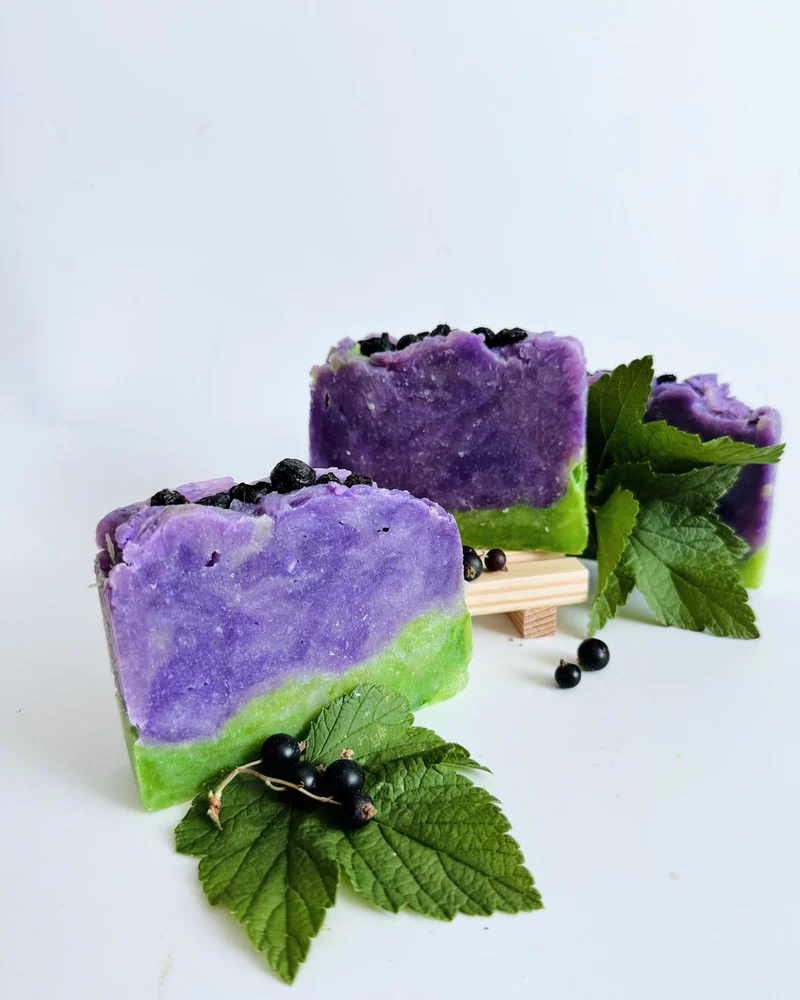 Мыло домашнее нарезное фруктовое натуральное Blackcurrant фиолетовый