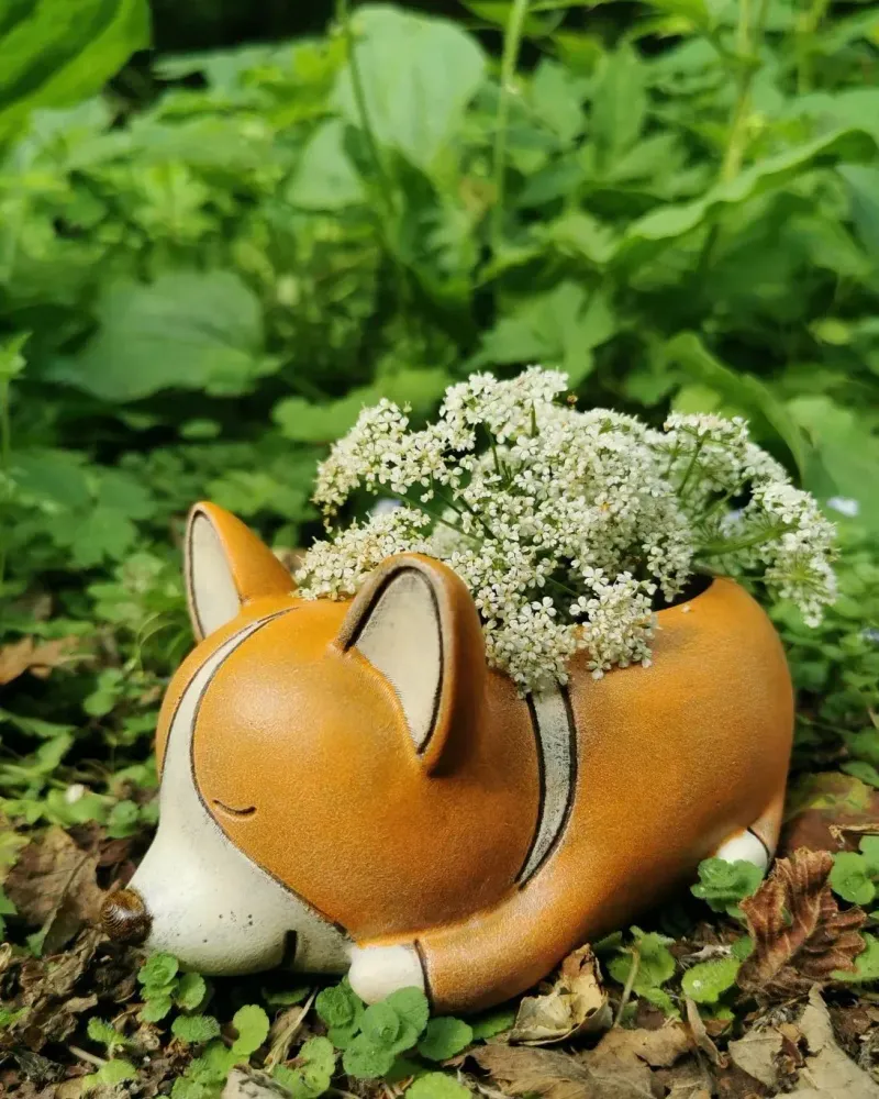 Корги, кашпо-подсвечник