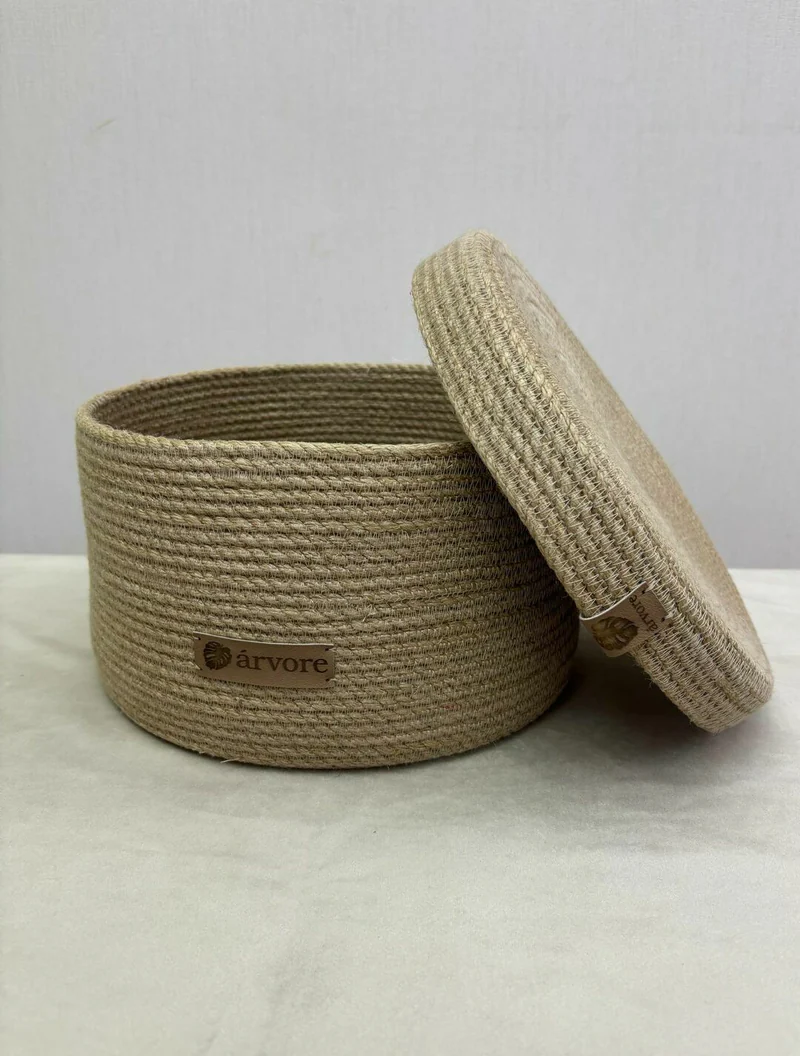 Корзина из джута