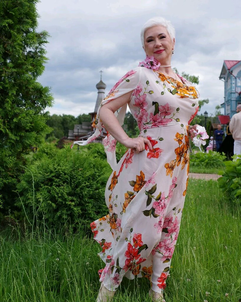 Шифоновое платье Летний сад, вискозный шелк Италия
