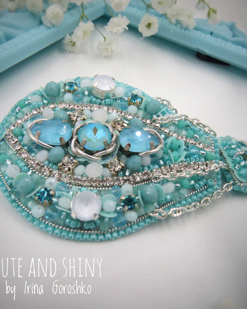 Брошь воздушный шар