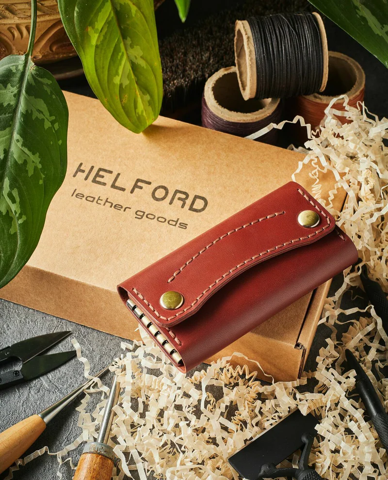 Ключница из натуральной кожи HELFORD Classic коньячный