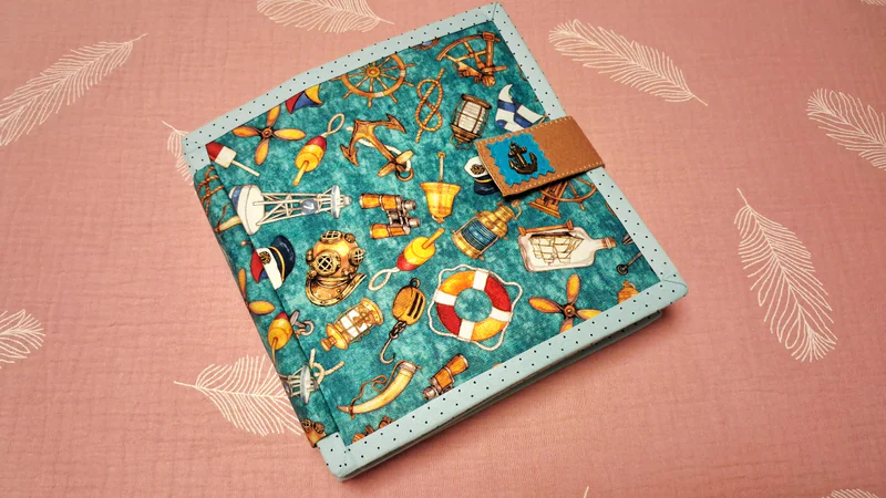 Фетровая книга «Морские тюлени» 18х18