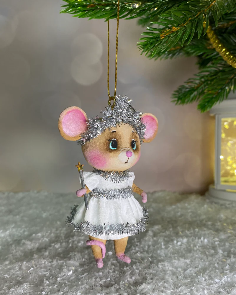 Ёлочная игрушка «Мышка снежинка»