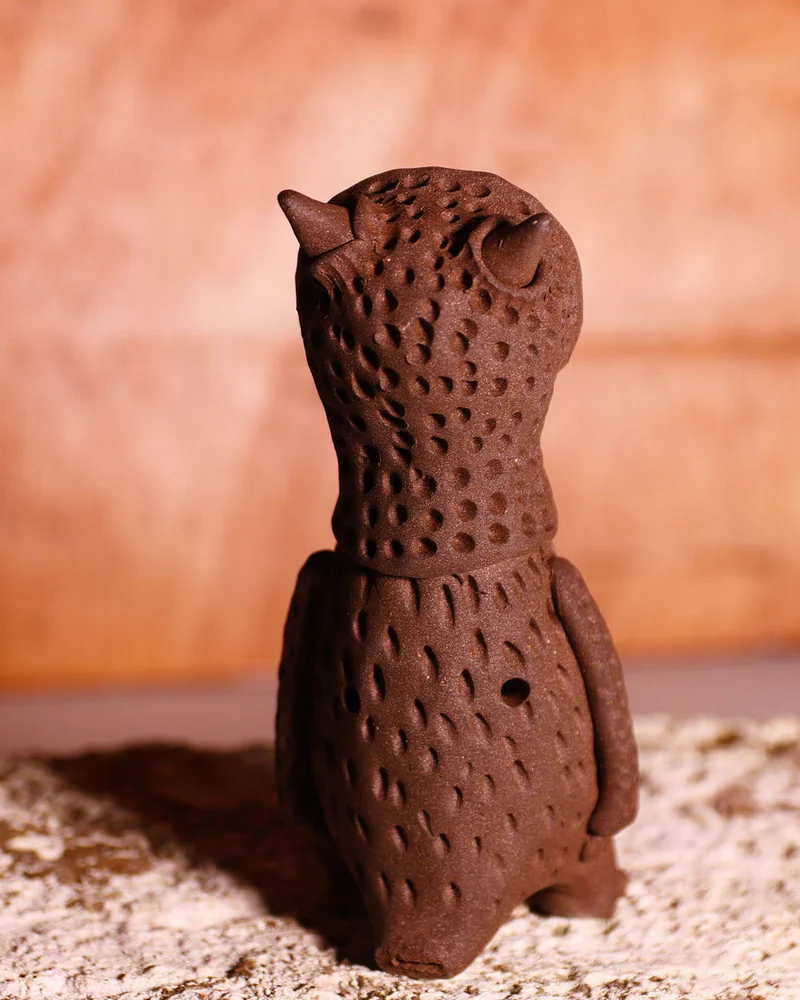 Человек с рожками