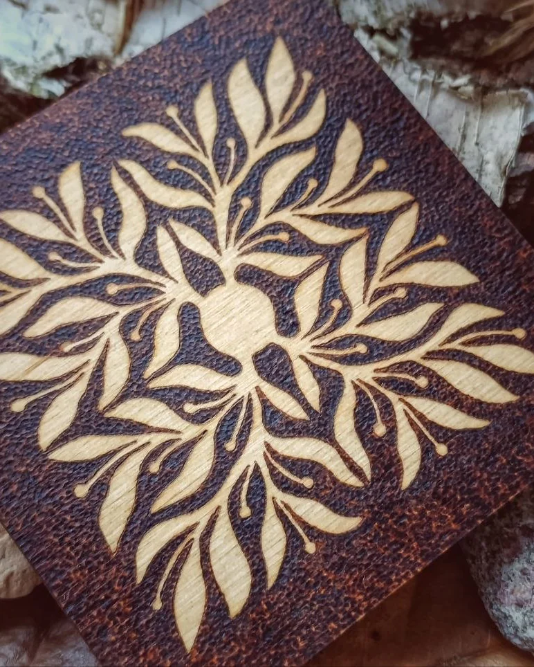 Подставка (подстаканник) из березы
