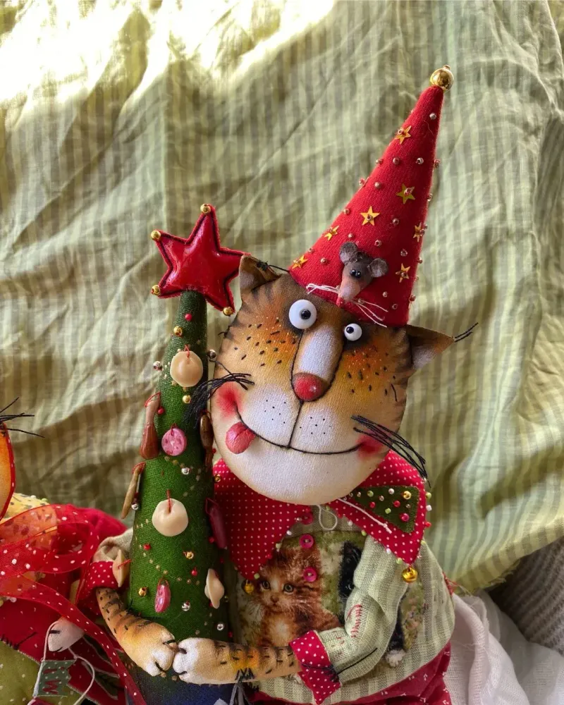 Новогодний кот с ёлочкой, текстильная кукла, 44 см