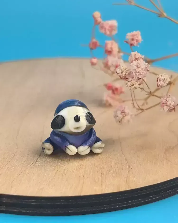 Стеклянная фигурка «Ленивец» №2 — Тёмный
