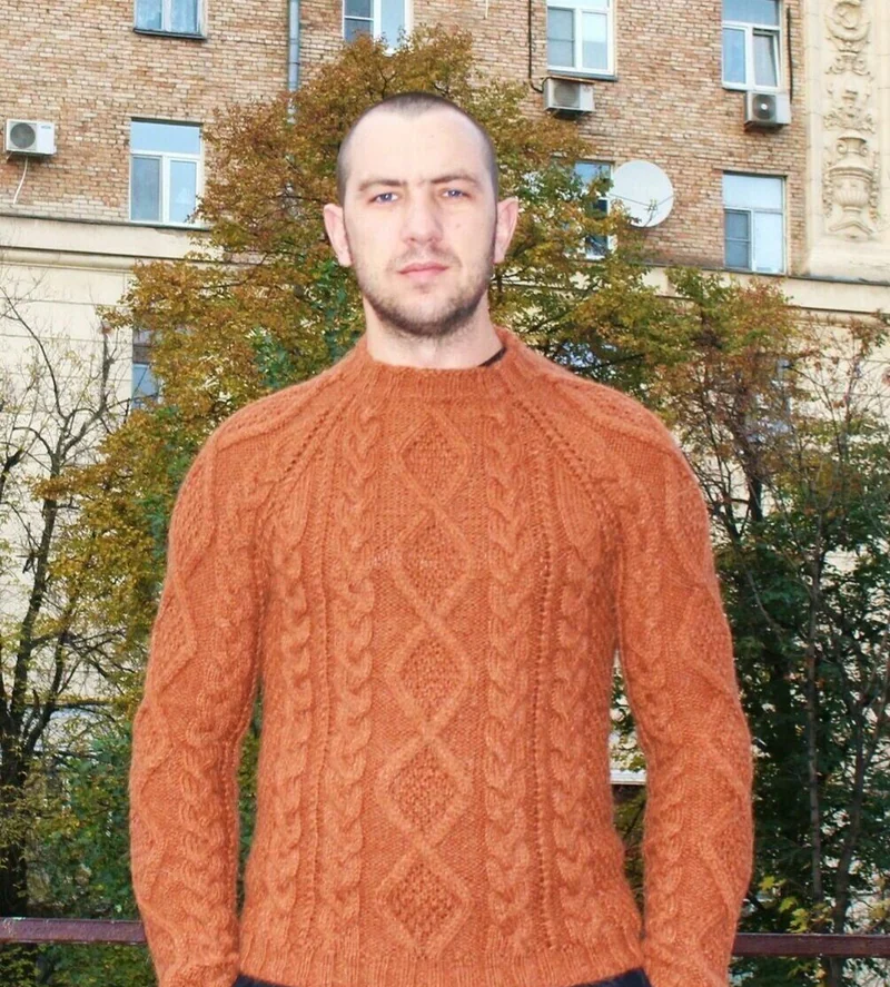 Джемпер из шерсти верблюженка