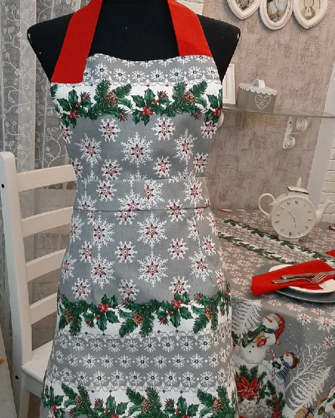 Новогодняя скатерть, салфетки, передник