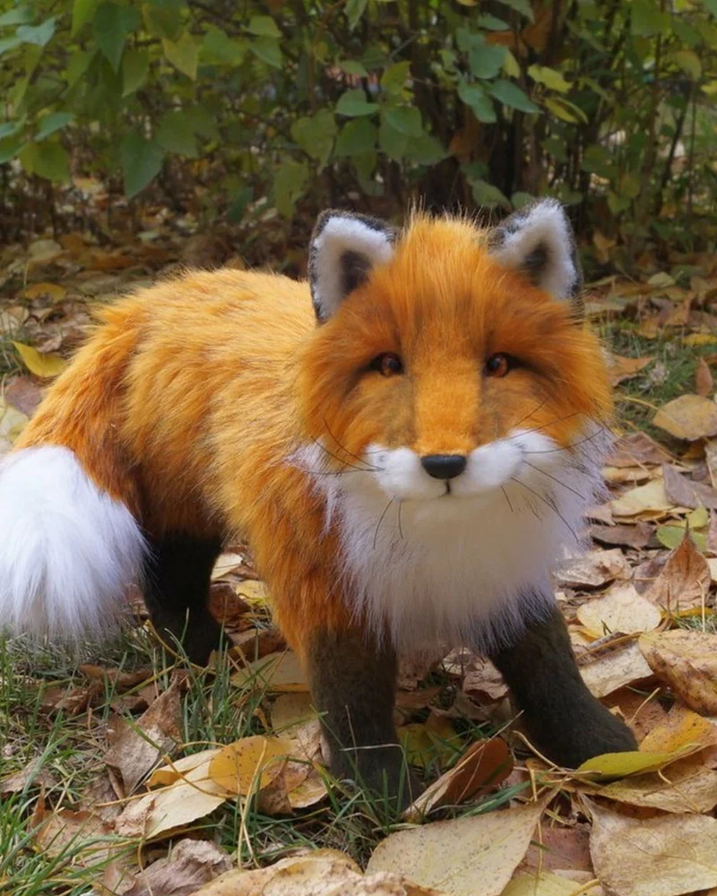 Лиса реалистичная подвижная игрушка
