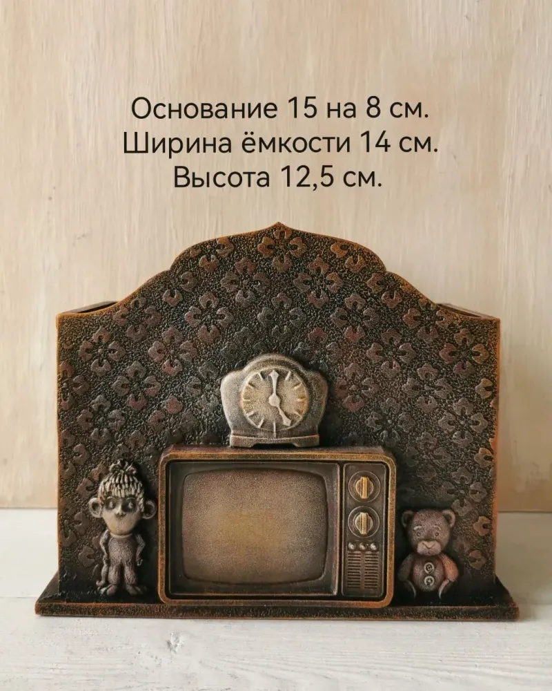 Карандашница в ретро-стиле СССР