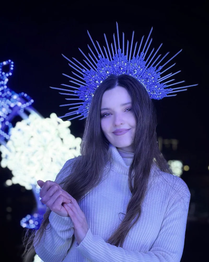 Корона снежной королевы — Основной