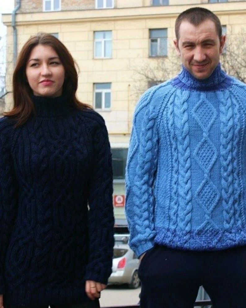 парные свитера ручной работы