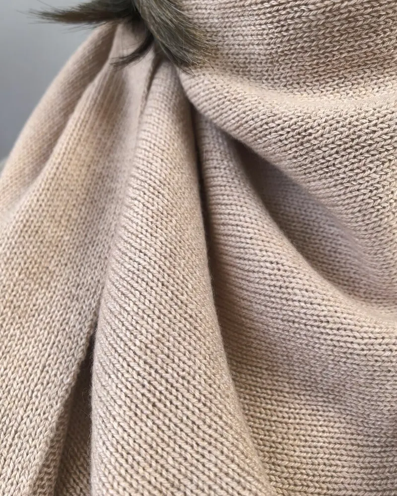 Косынка из кашемира — Бежево-розовый меланж