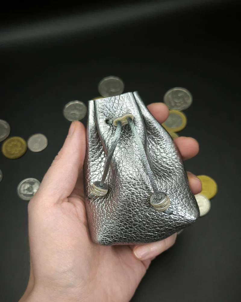 Кожаный мешочек на завязках — Серебристый, 9,5 см