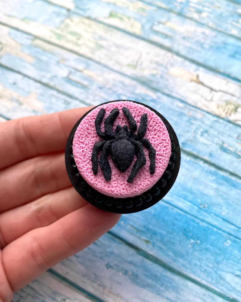 Кукольная Миниатюра «Торт на Хеллоуин с пауком 🕷️»