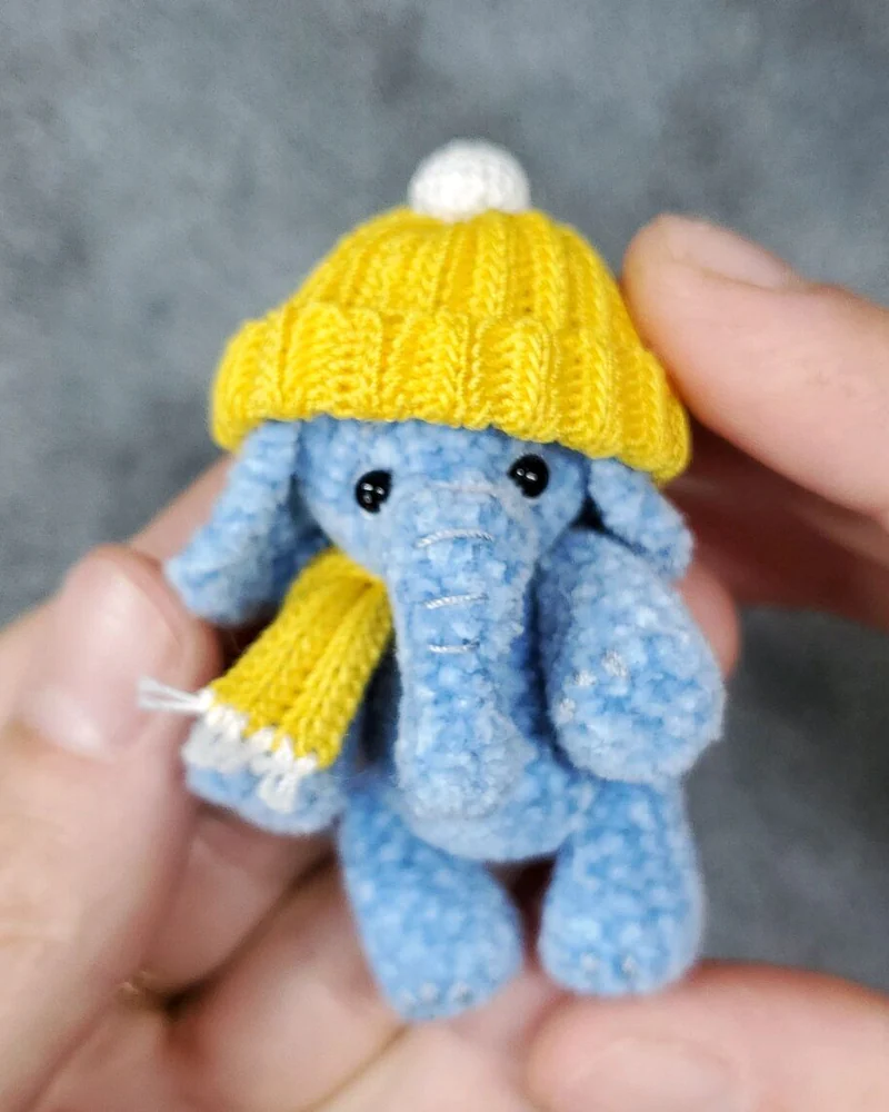 Миниатюрная игрушка из микровелюра, около 6 см — Базовое исполнение