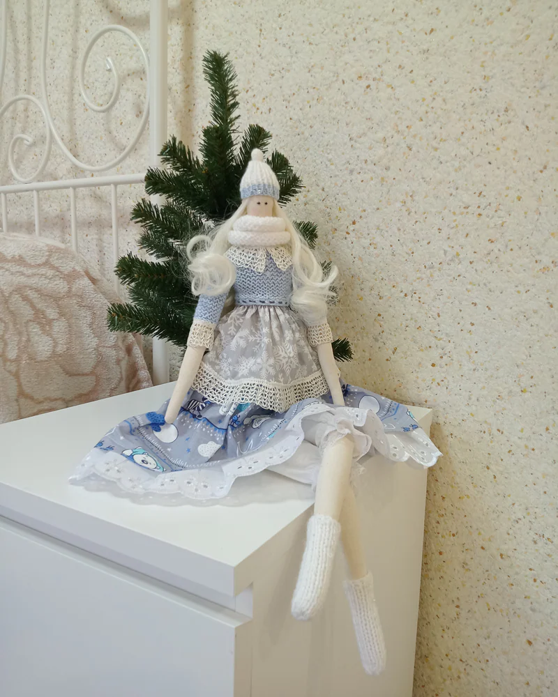 кукла интерьерная