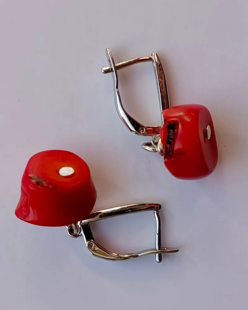 Серьги с кораллом
