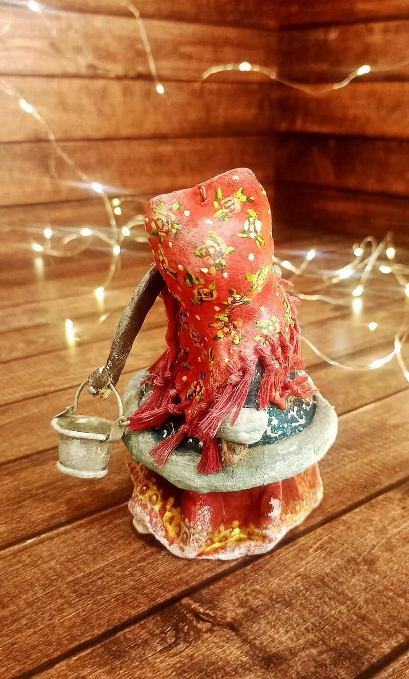 Киса с коромыслом