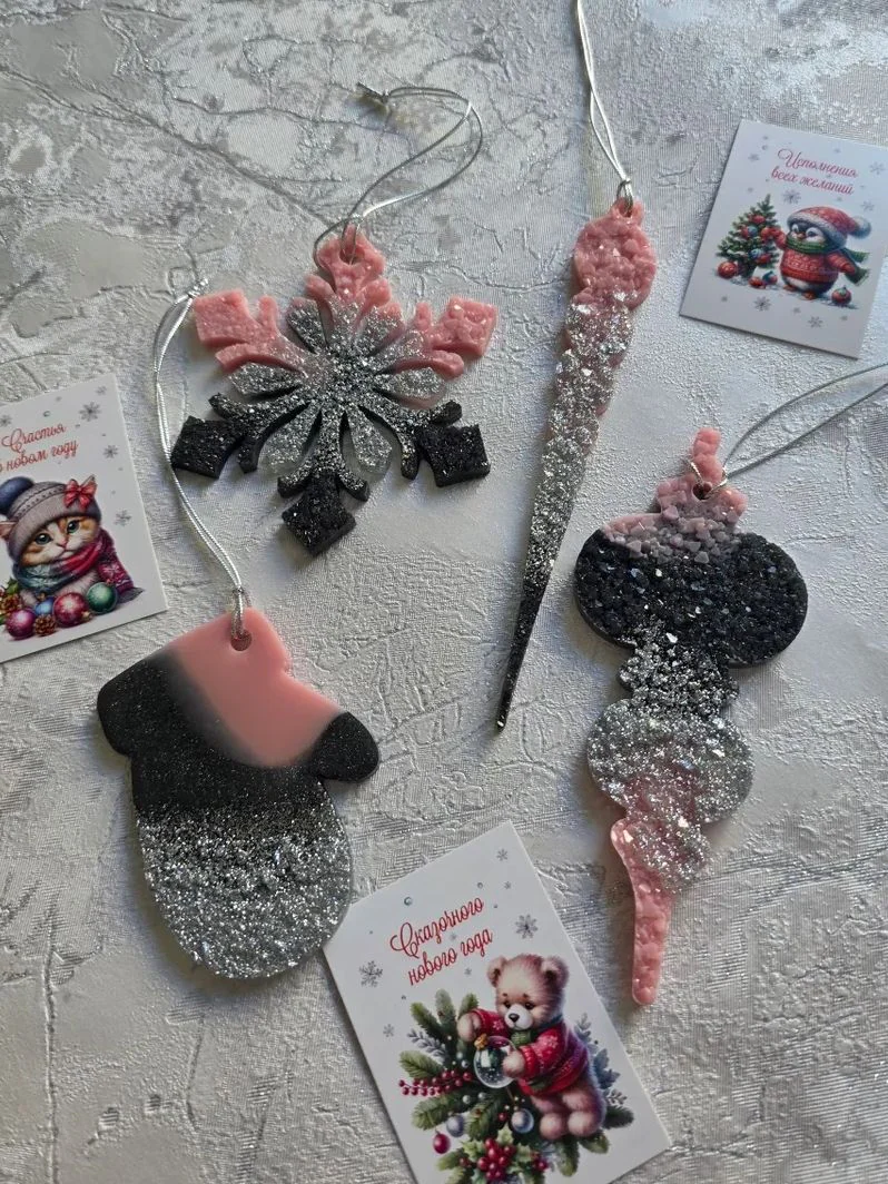 Елочная игрушка серебристый 4 шт