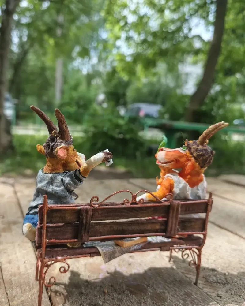 Ватная игрушка «Забей козла!» — 12×13 см