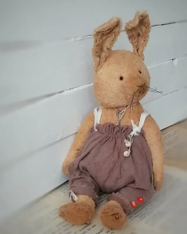Зайчик Тедди Альфи, бежевый, 20 см