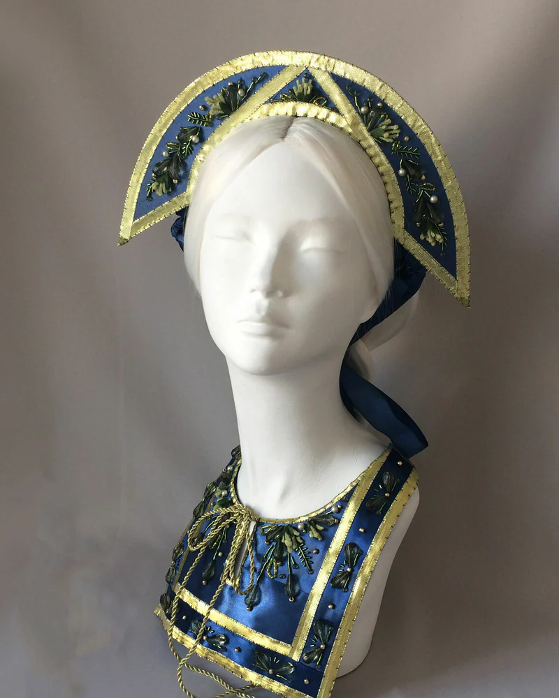 Лунник и нагрудник