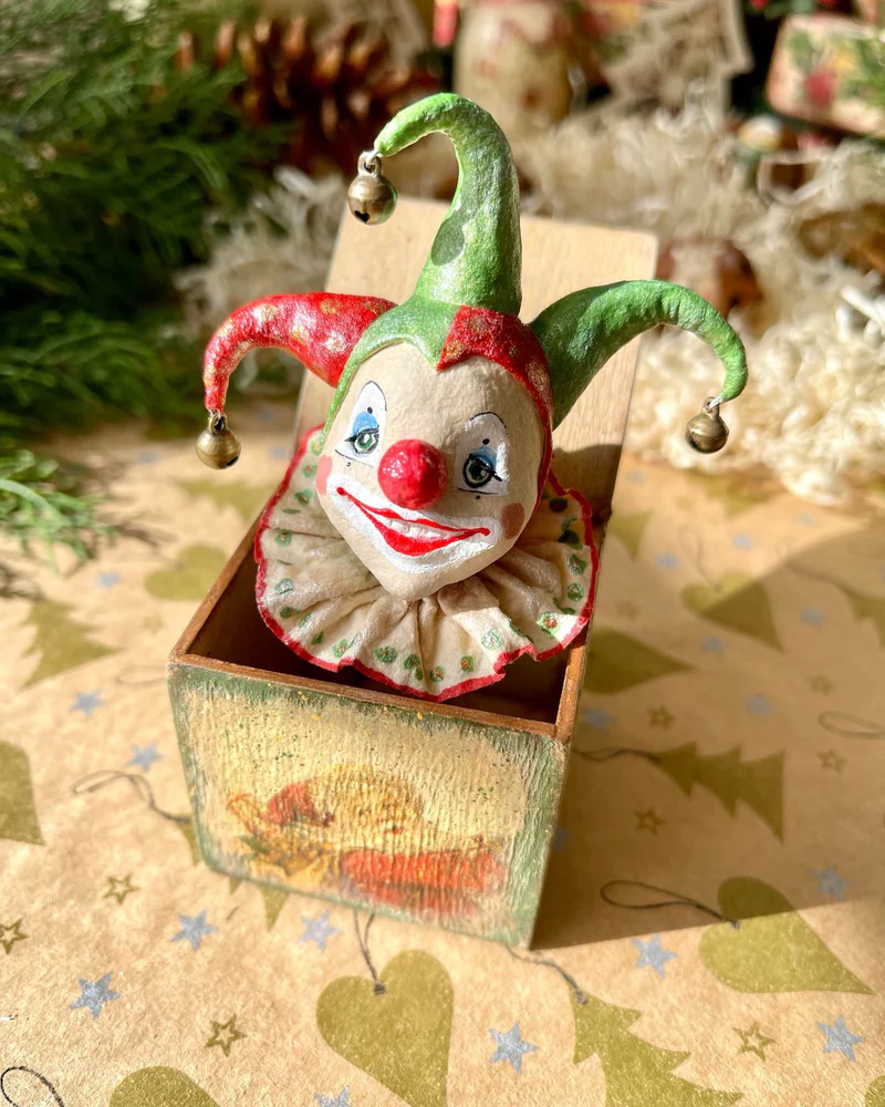 Уникальные игрушки “Jack in the Box”