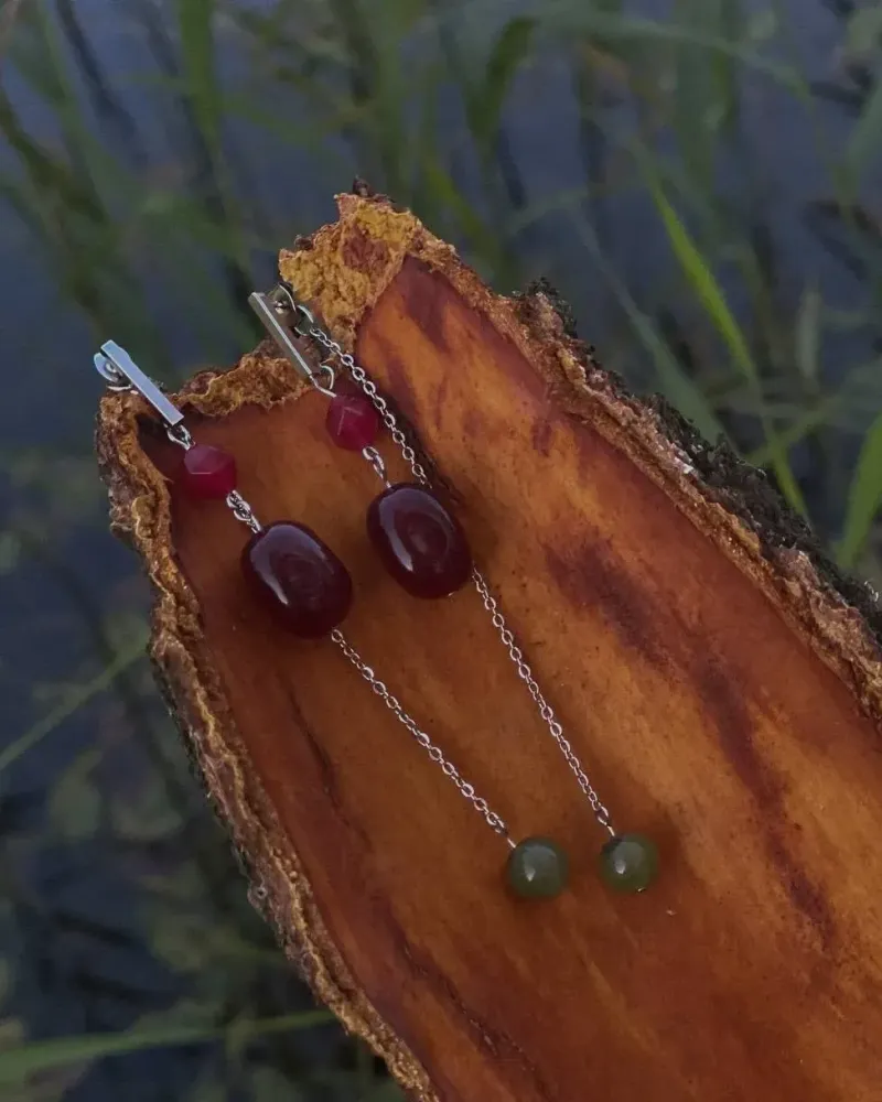 Серьги из халцедона и нефрита
