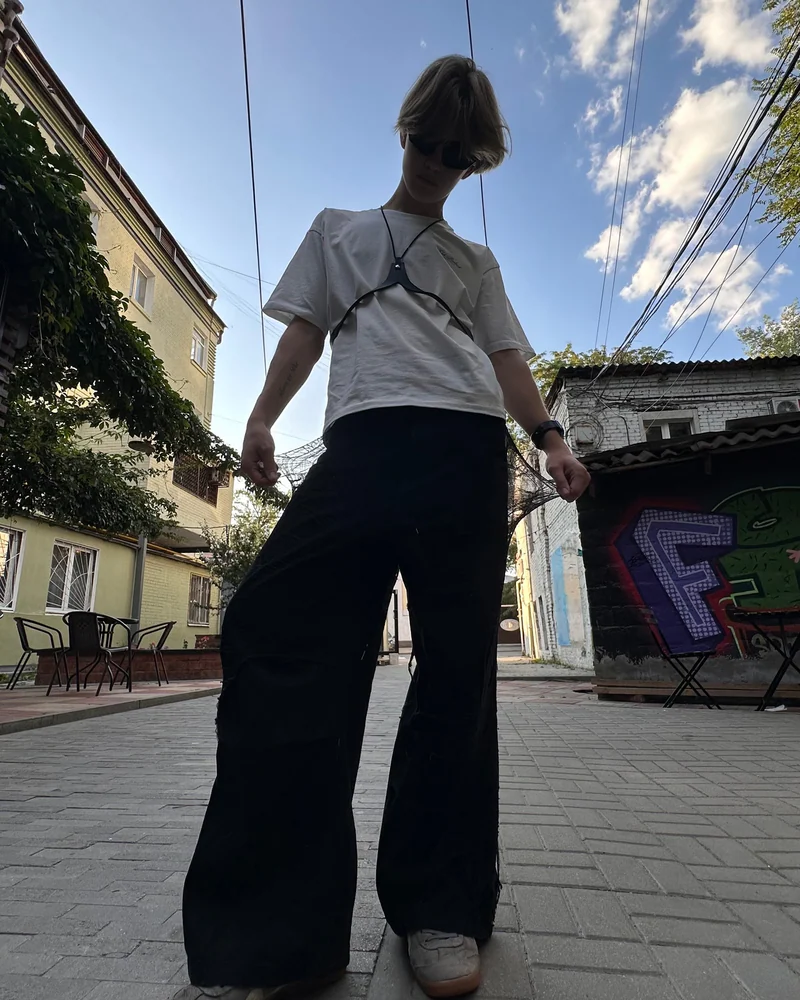 Чёрный бодичейн