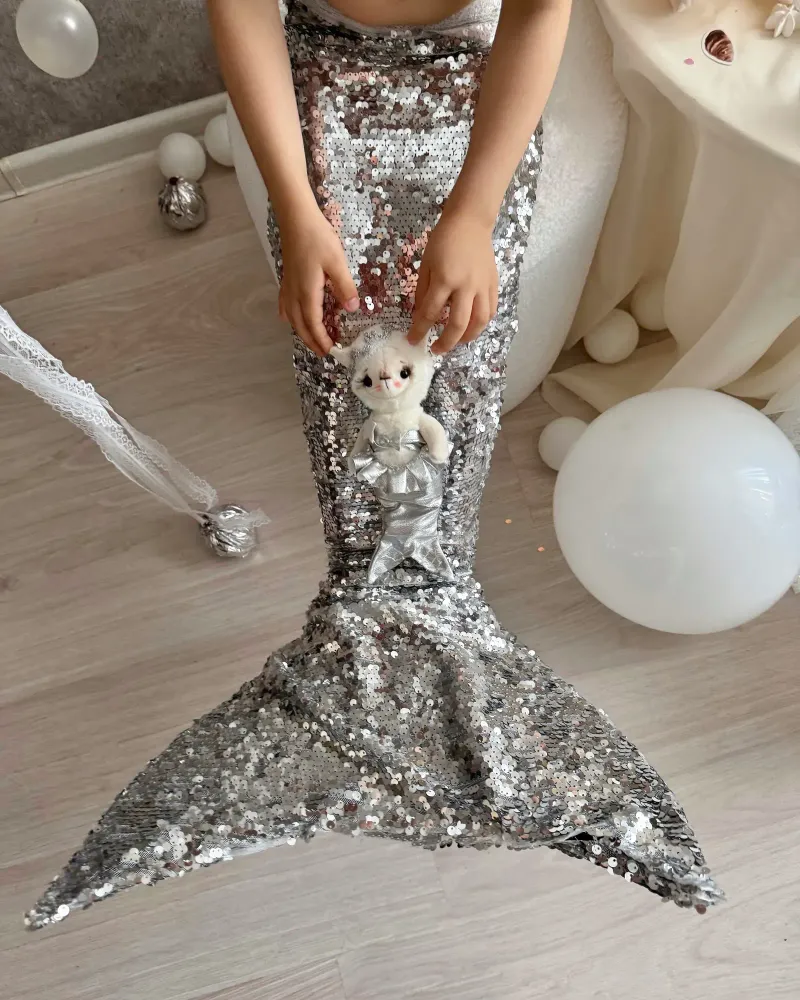 Белая кошечка-русалка, 20 см