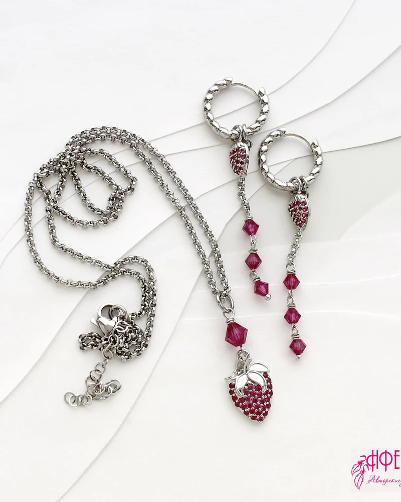 Комплект "Клубничка" Swarovski