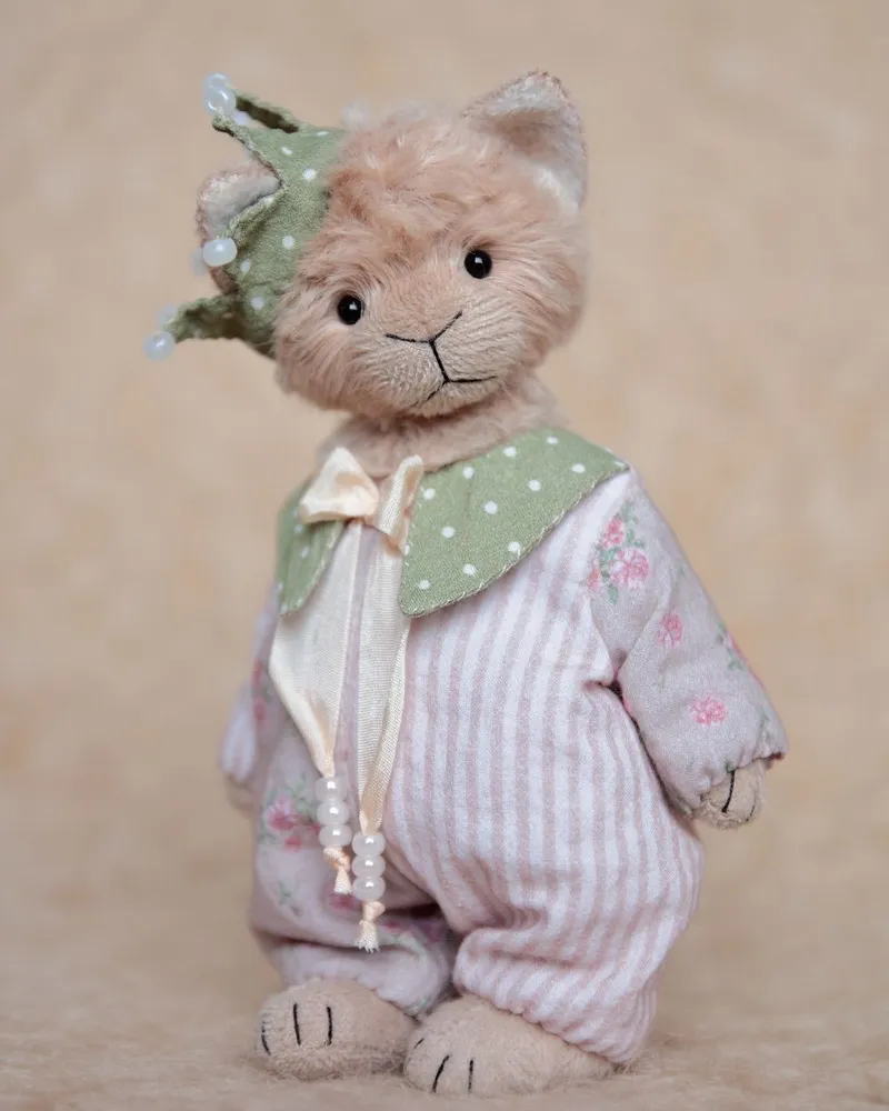 тедди кошка Клэр