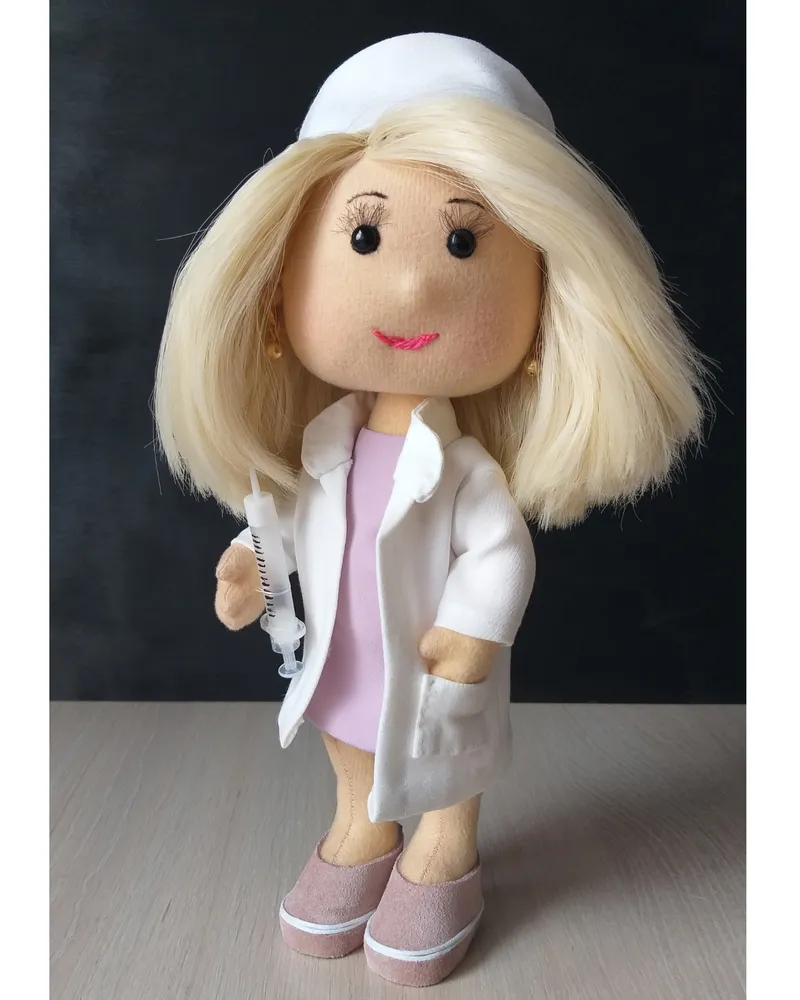 Кукла по фото Врач для подруги Кукла ручной работы Подарок врачу — Портретная кукла