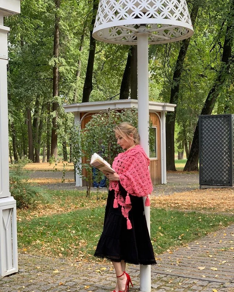 Палантины вязаные