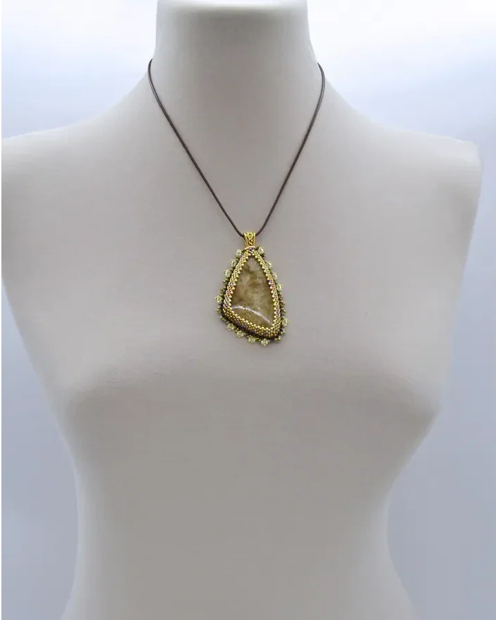 Кулон ручной работы с цитрином и Swarovski